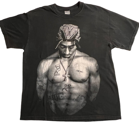 Tupac bandana T-shirt size Large